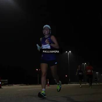 Runner Photo 7511453