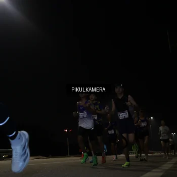 Runner Photo 7511485