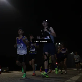 Runner Photo 7511489