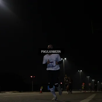 Runner Photo 7511495
