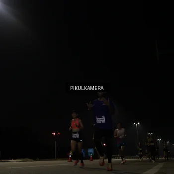Runner Photo 7511501