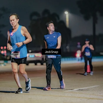 Runner Photo 7511507