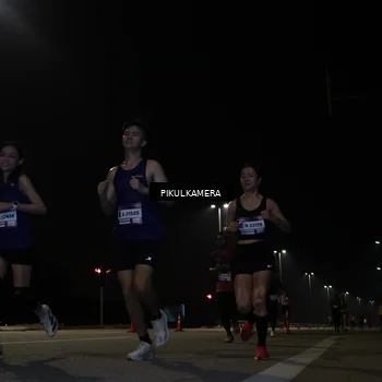 Runner Photo 7511524