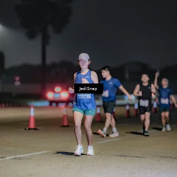 Runner Photo 7511529