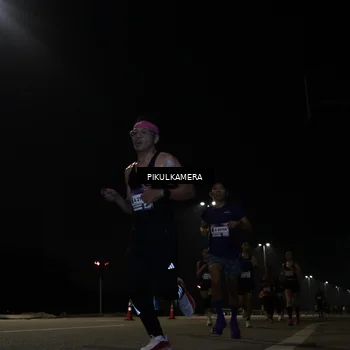 Runner Photo 7511531