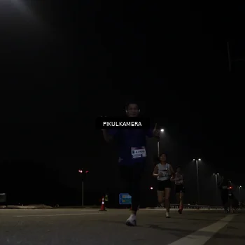 Runner Photo 7511533