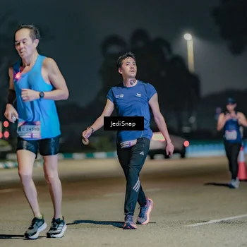 Runner Photo 7511539