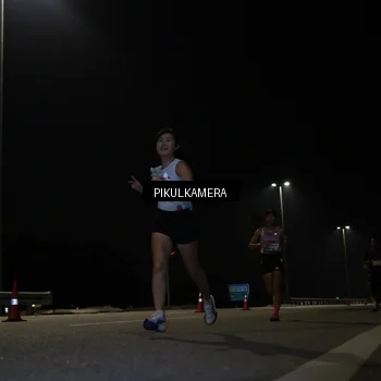 Runner Photo 7511541