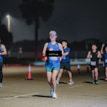 Runner Photo 7511544