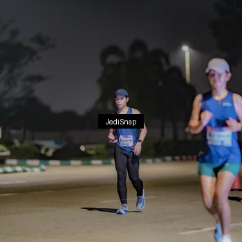 Runner Photo 7511548