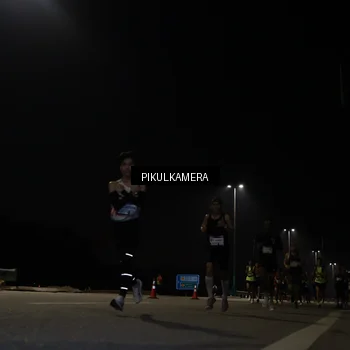 Runner Photo 7511580