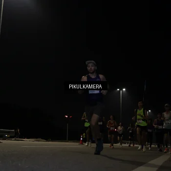Runner Photo 7511587