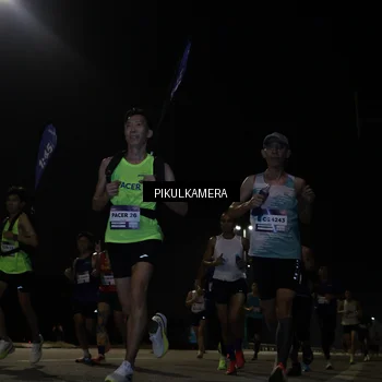 Runner Photo 7511594