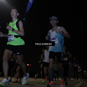 Runner Photo 7511595