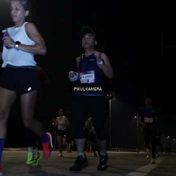 Runner Photo 7511598