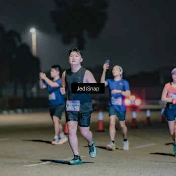 Runner Photo 7511617