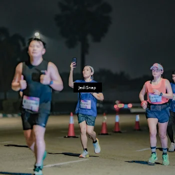 Runner Photo 7511628