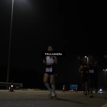 Runner Photo 7511645