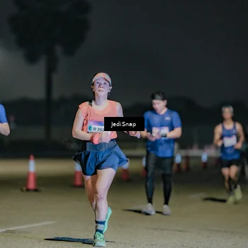 Runner Photo 7511648