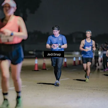 Runner Photo 7511654