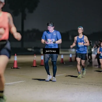 Runner Photo 7511656