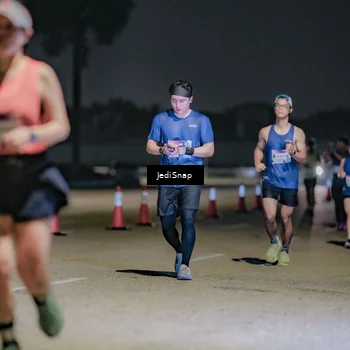 Runner Photo 7511657