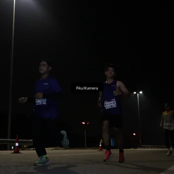 Runner Photo 7511662