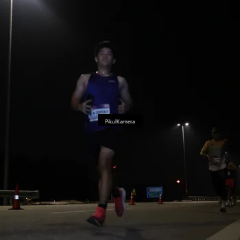 Runner Photo 7511664