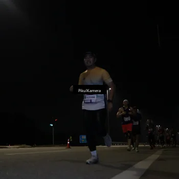 Runner Photo 7511675