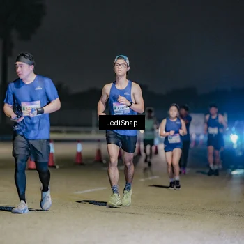 Runner Photo 7511677