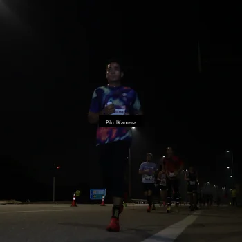 Runner Photo 7511685