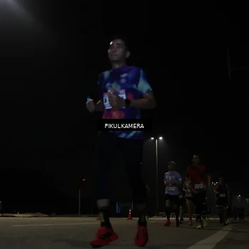 Runner Photo 7511692