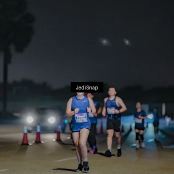 Runner Photo 7511701