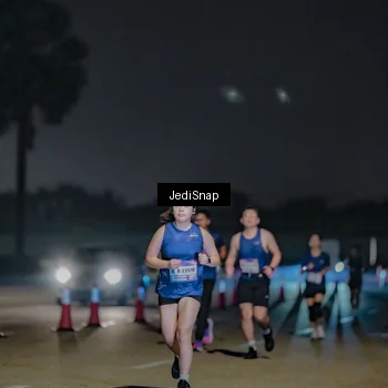 Runner Photo 7511702
