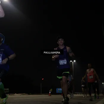 Runner Photo 7511712