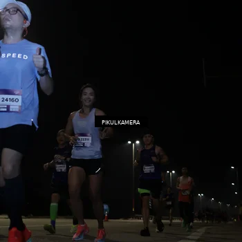 Runner Photo 7511717