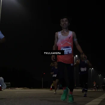 Runner Photo 7511722