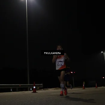 Runner Photo 7511726