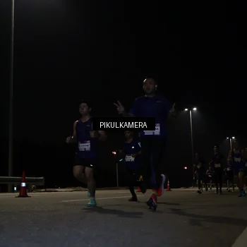 Runner Photo 7511738