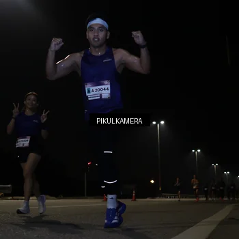 Runner Photo 7511739