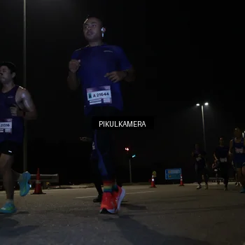 Runner Photo 7511741