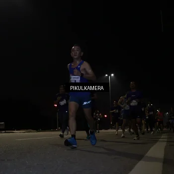 Runner Photo 7511744