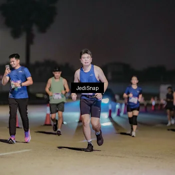Runner Photo 7511747
