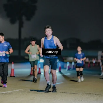 Runner Photo 7511749