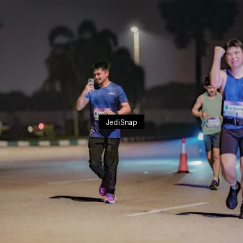 Runner Photo 7511750