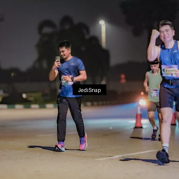 Runner Photo 7511751