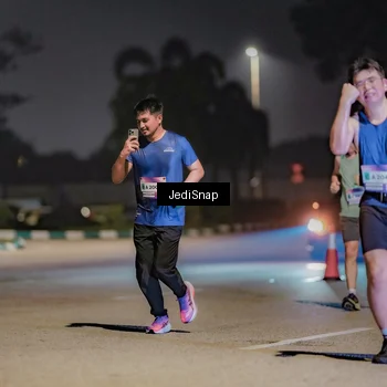 Runner Photo 7511752