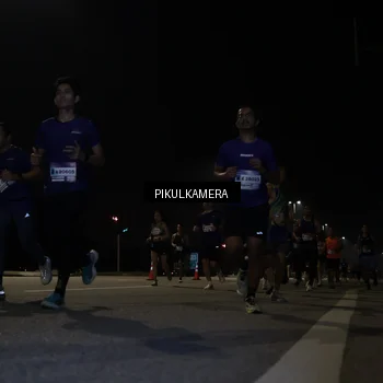 Runner Photo 7511753
