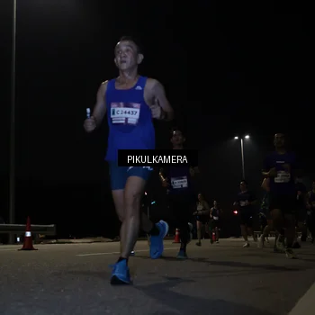 Runner Photo 7511755