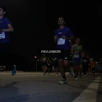 Runner Photo 7511760